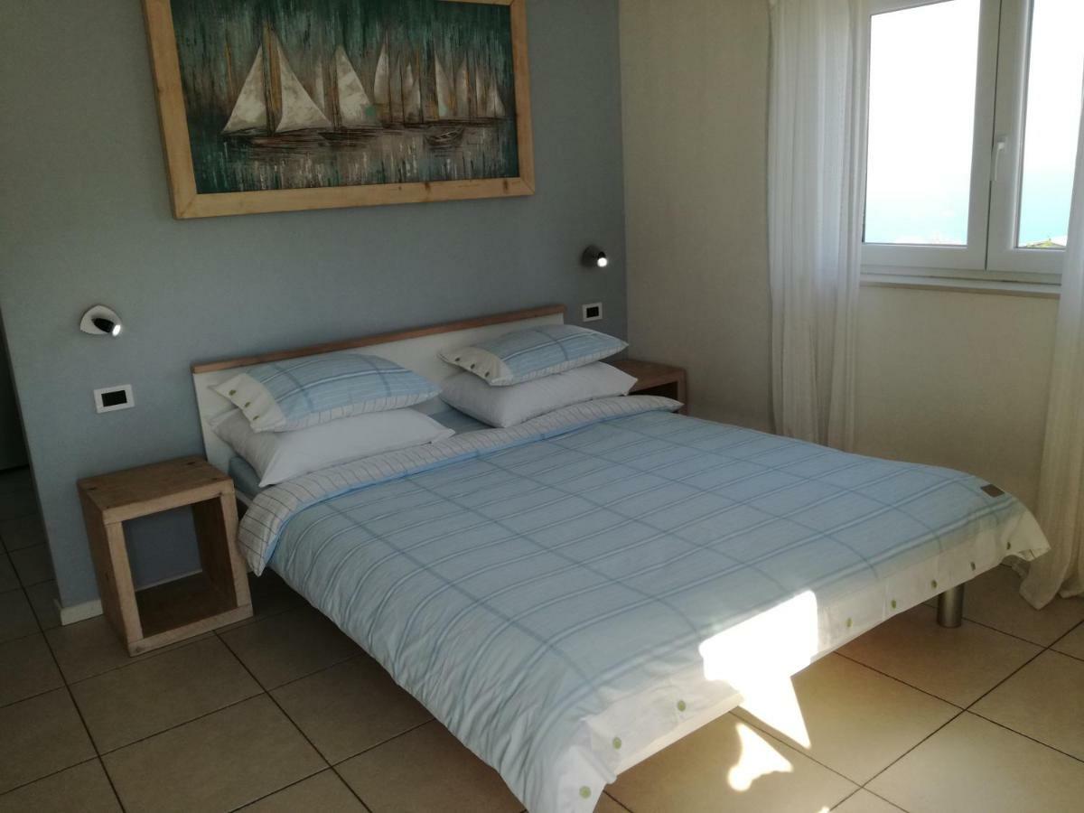 Apartments Villa Ina Brseč Eksteriør billede